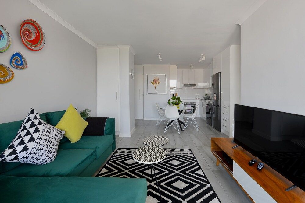 Westwood 311 Classic Apartment 16