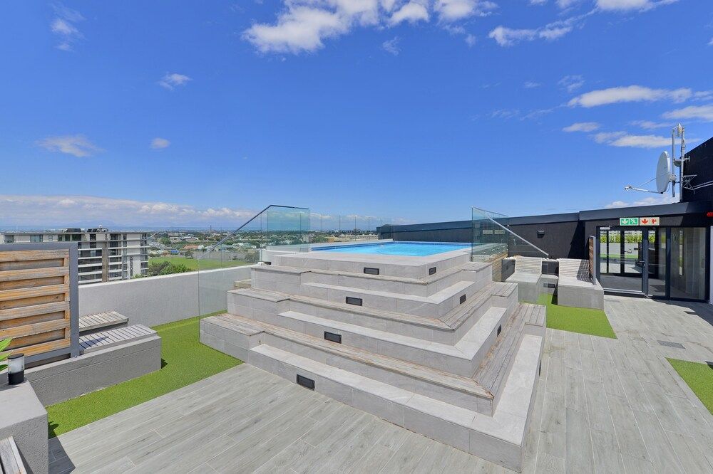 undefined Westwood 311 3