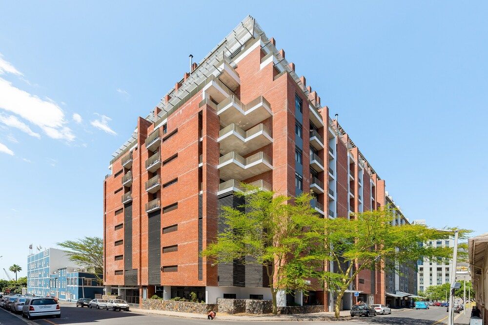 undefined Metropolis 601