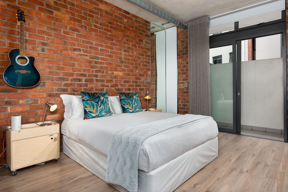 undefined Metropolis 601 9