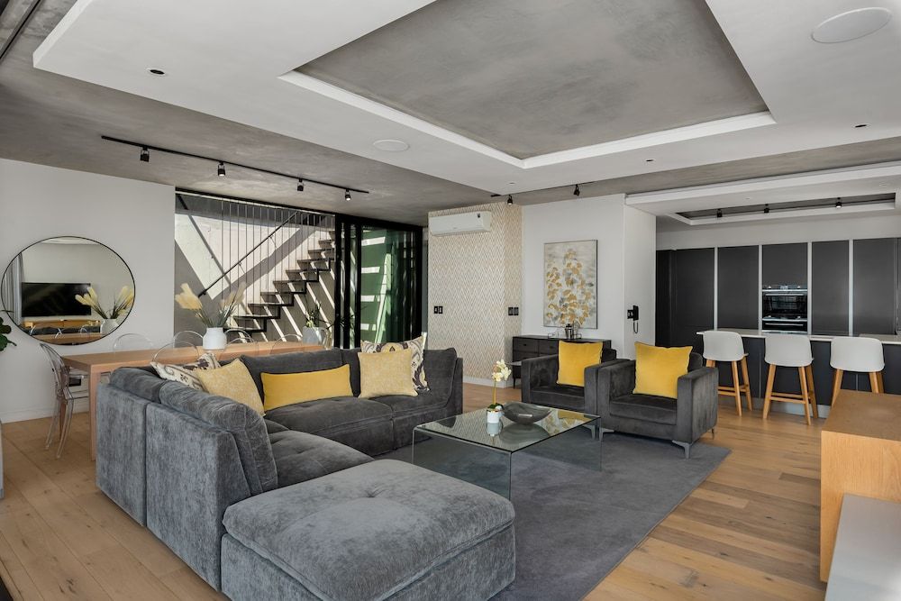 The Signature 603 Exclusive Apartment 17