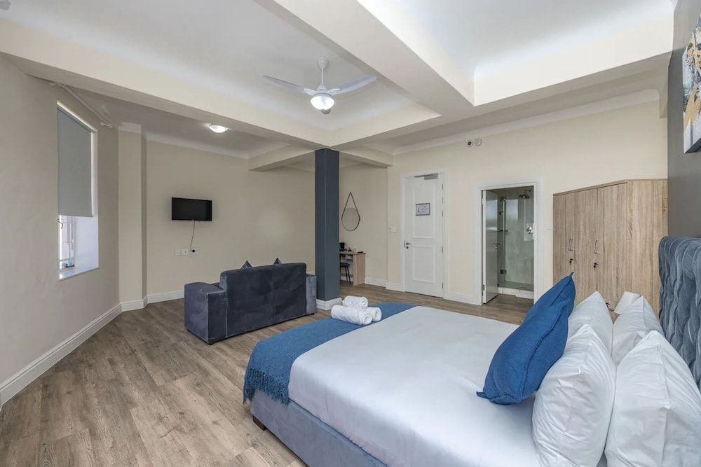 undefined Cape Legacy - Luxurious Studio Suite 8