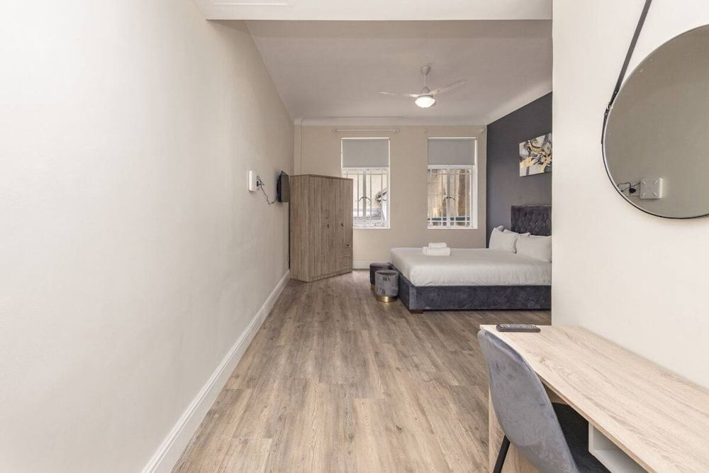 undefined Cape Legacy - Bright and Spacious Studio Suite 9