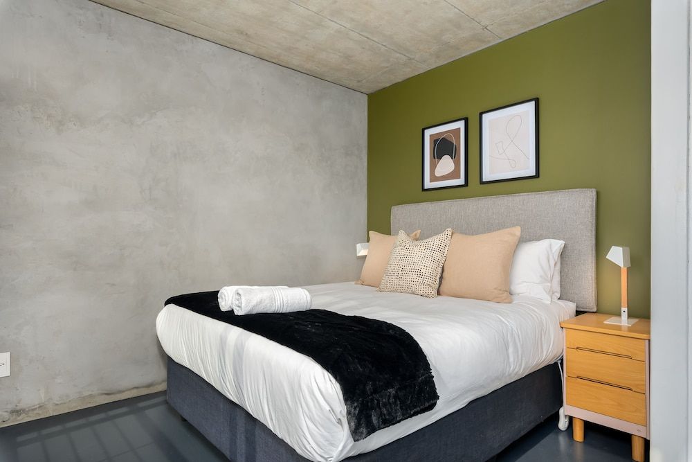 undefined FortyOnL 810 9