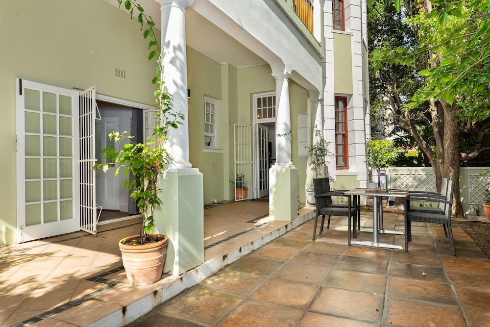 High Level 275b Exclusive Apartment 13