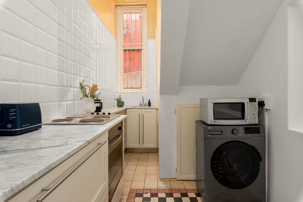 undefined High Level 275b 10