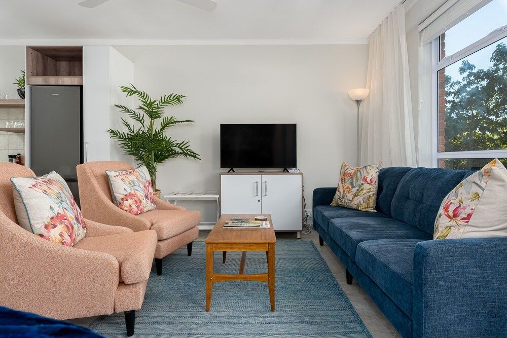 Cascades 407 City Studio 10