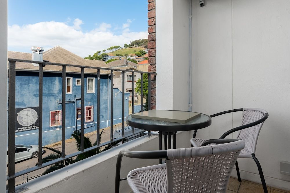 Cascades 407 City Studio 11