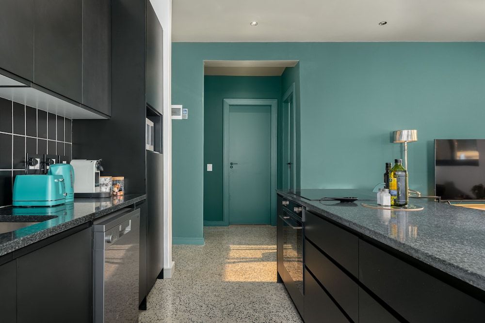 undefined The Duke 905 9