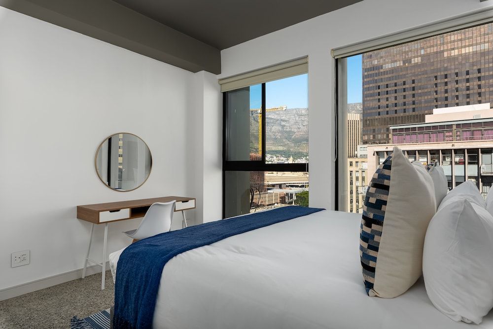 The Duke 905 Deluxe Apartment 12