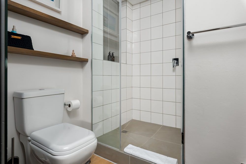 The Ivory 202 Classic Apartment 11