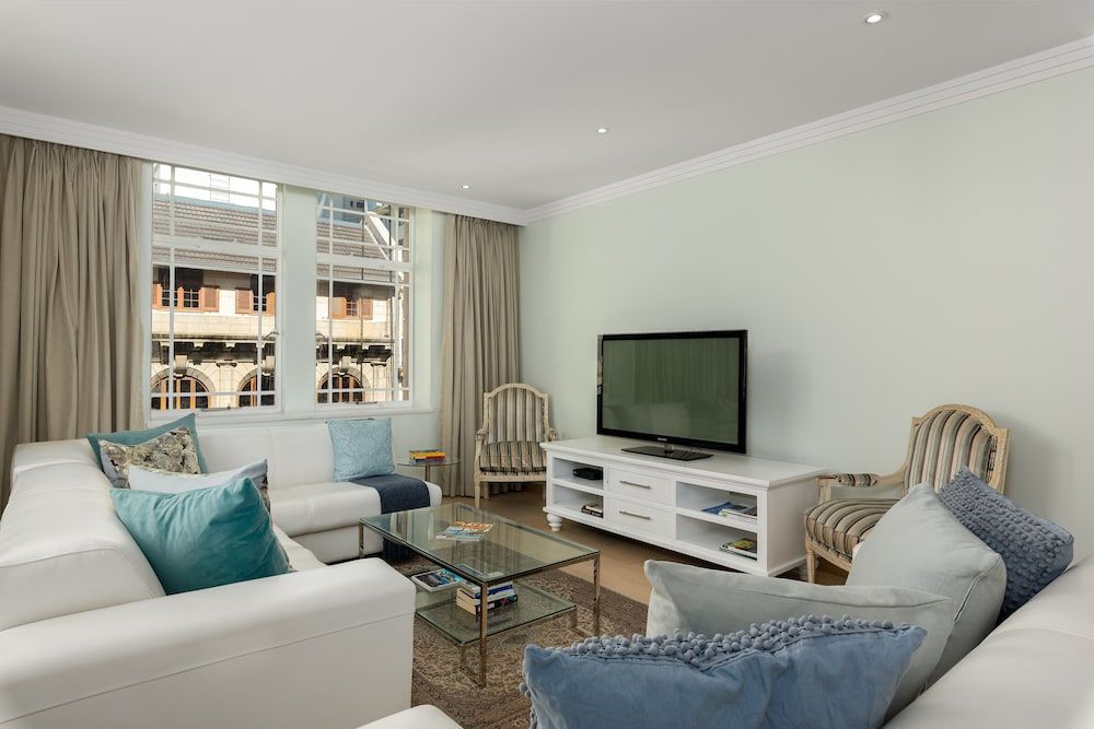 Mandela Rhodes F503 Gallery Apartment 12