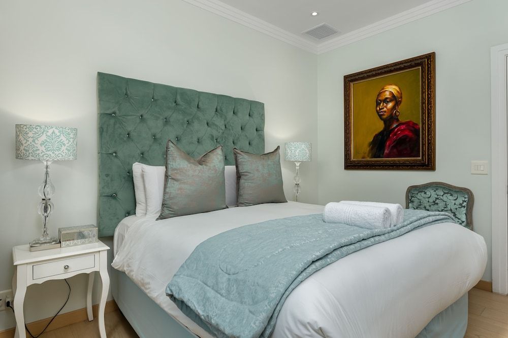 undefined Mandela Rhodes F503 9