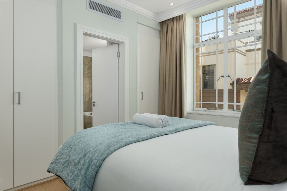 Mandela Rhodes F503 Gallery Apartment 13