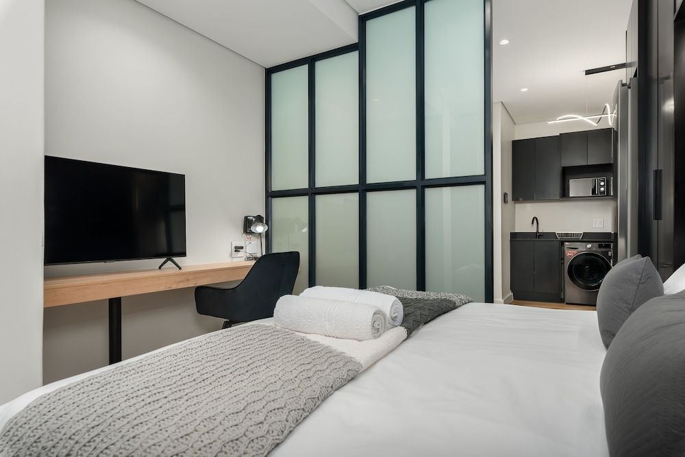 The Carrington Luxury Apartments Classic Studio 4