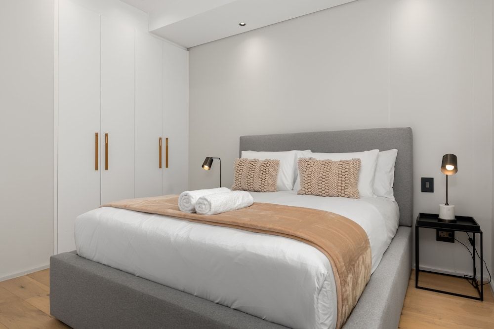 Cosmopolitan 801 Exclusive Apartment 11