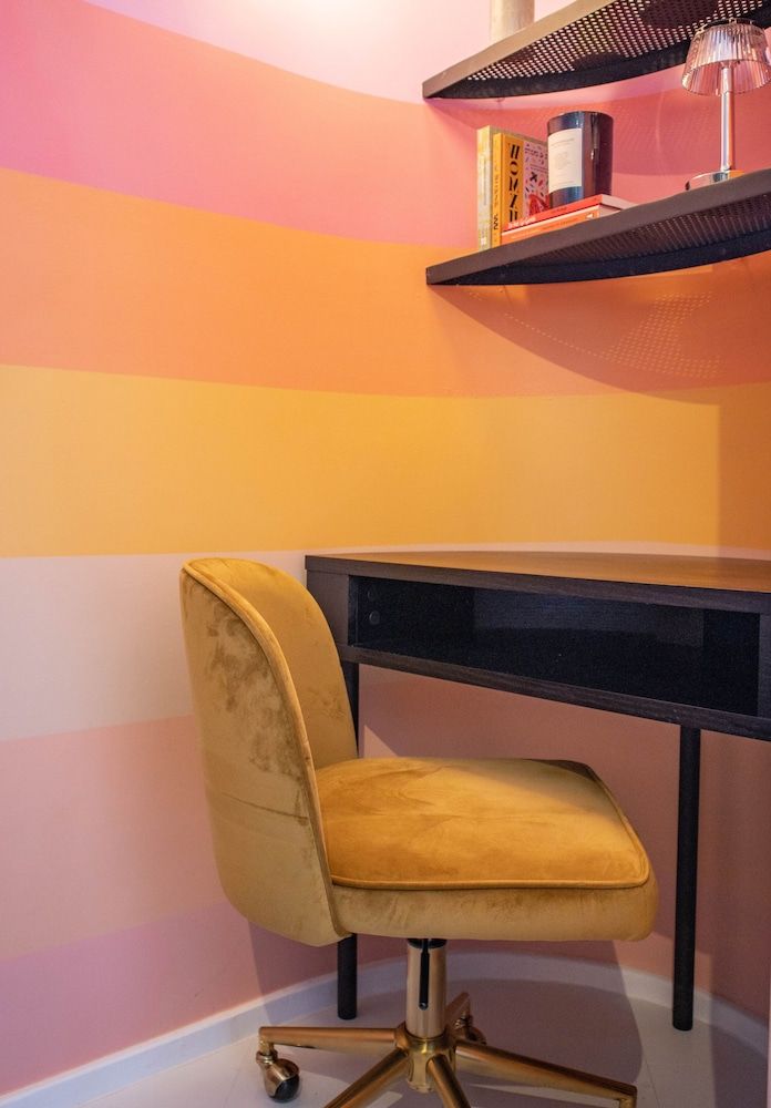 undefined The Flamingo 604 5