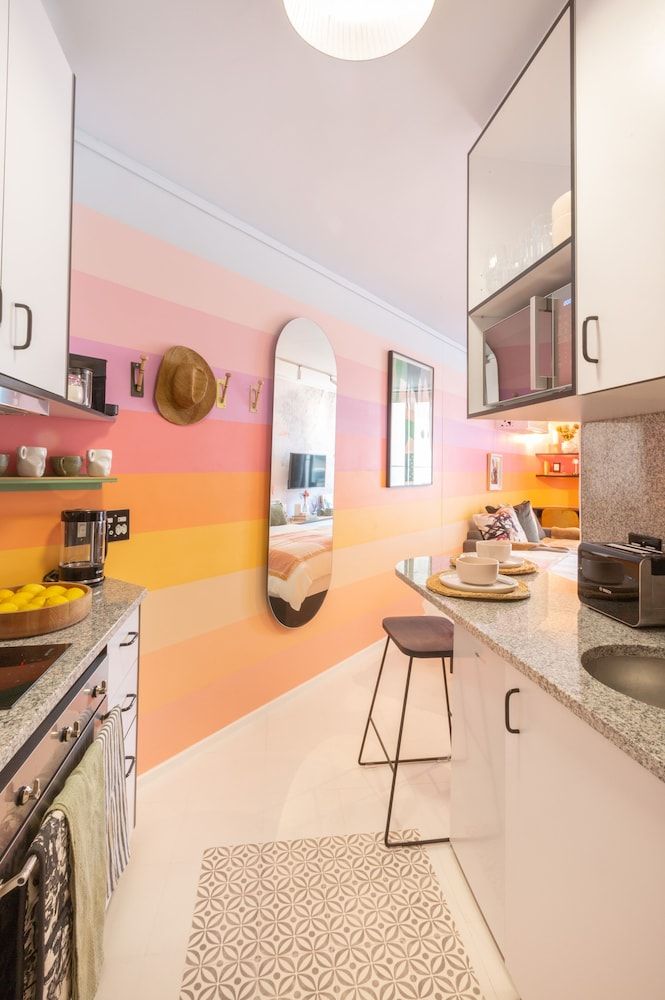 undefined The Flamingo 604 3