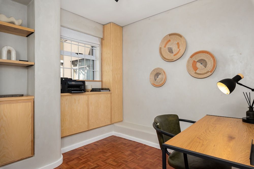 undefined Doric Court 605 6