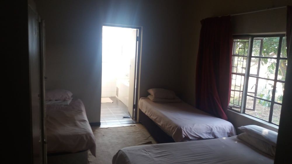 Shared Dormitory, 1 Bedroom, Patio, Garden View