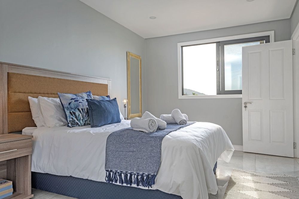 Apartment (1 Bedroom)