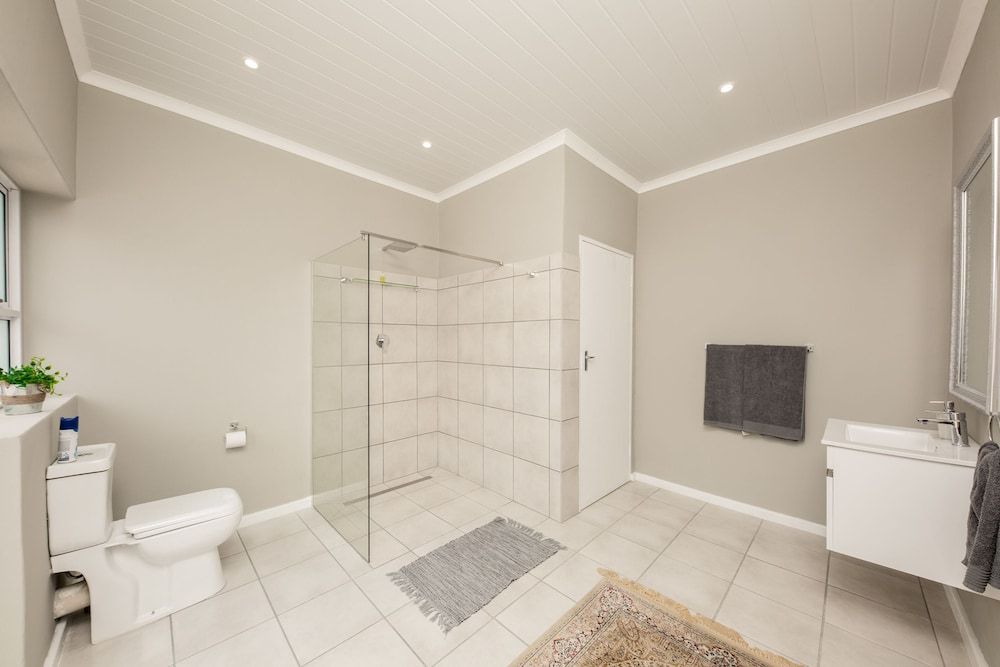 Villa Eika Room, 1 Queen Bed 3