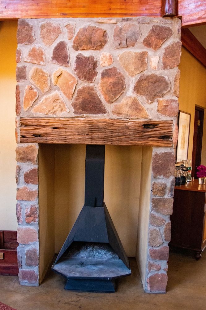 Waterberg Cottages Bushwillow Cottage 6