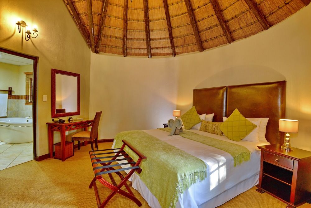 Royal Morubisi Founder's Lodge Luxury Double Room 2