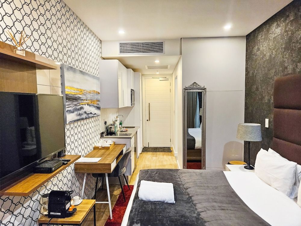 Luxury Studio