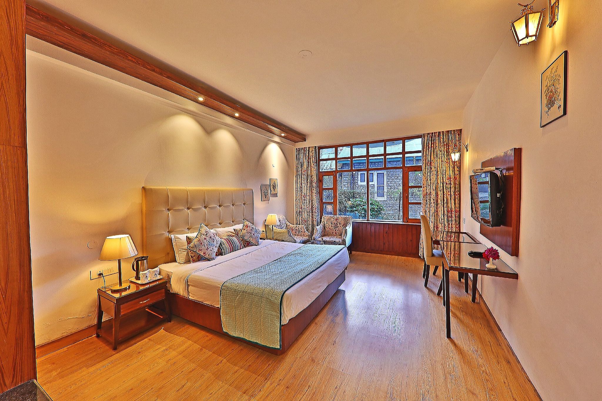 Manali Heights Garden View Room with Heater 5