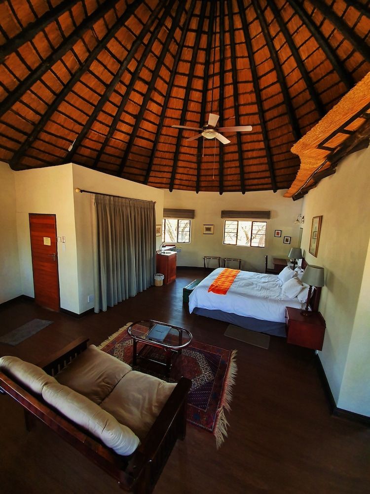 Phelwana Game Lodge Villa (2 Sleepers) 3