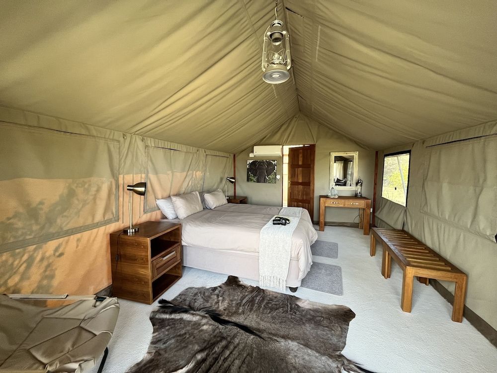 MILIMA Big 5 Safari Lodge Luxury Tent 3