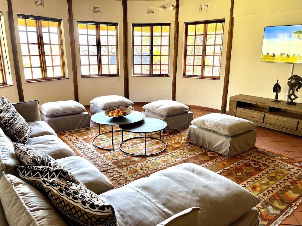 MILIMA Big 5 Safari Lodge Manor House 2 10