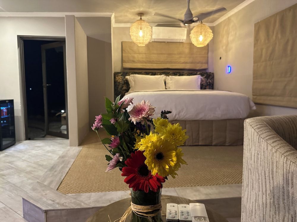 Oase by 7 Star Lodges - Greater Kruger Private 530ha Reserve Junior Studio Suite 11