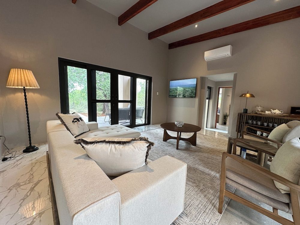 Oase by 7 Star Lodges - Greater Kruger Private 530ha Reserve Superior Room 17