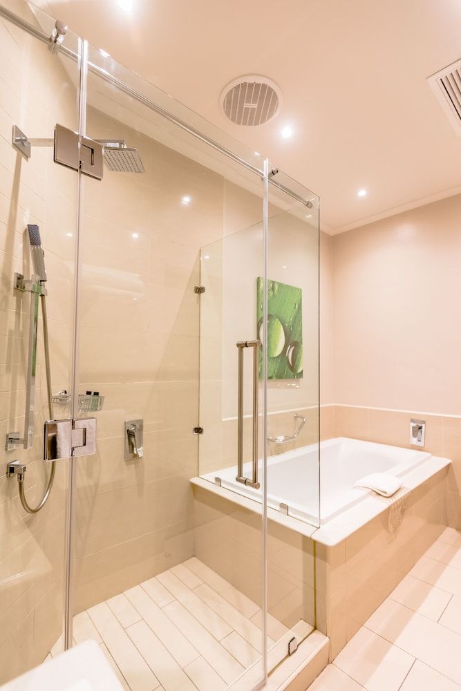 Gold Reef City Theme Park Hotel Deluxe Room 6