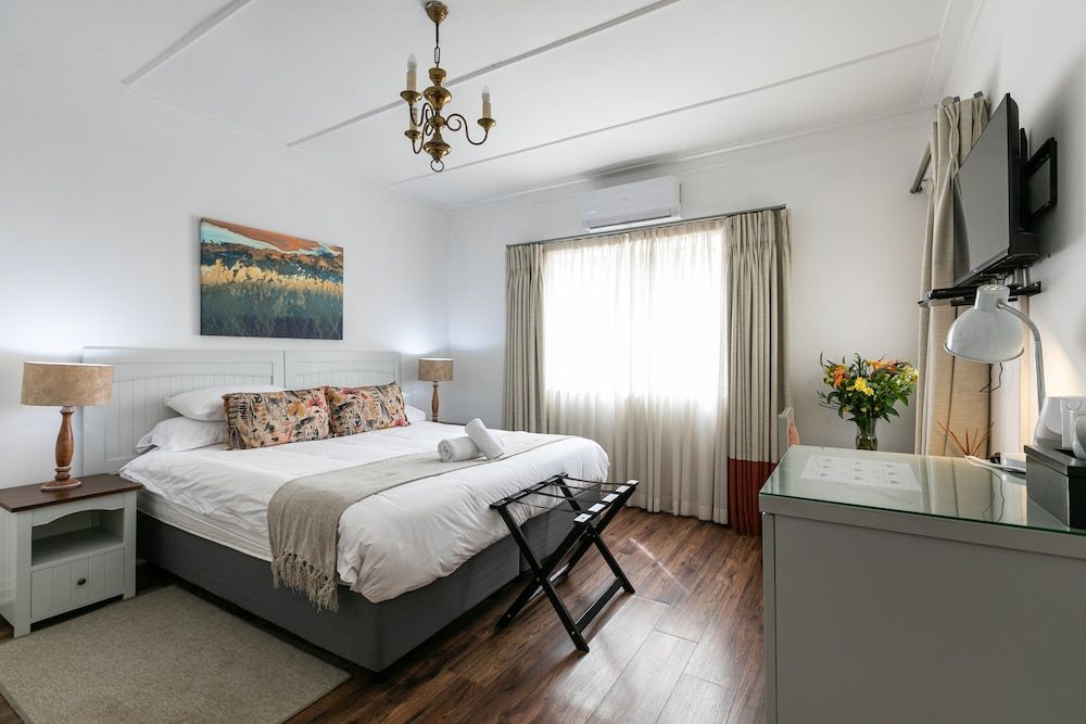 Economy Double or Twin Room