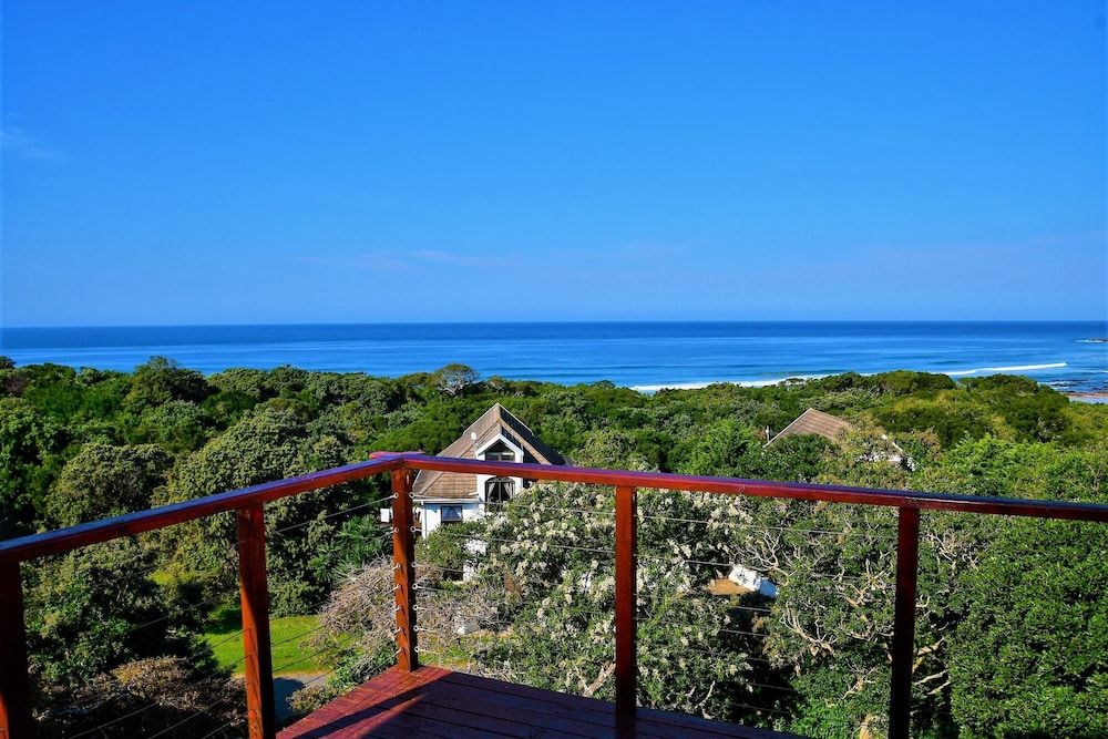 Cove View Bed & Breakfast Deluxe Room 10