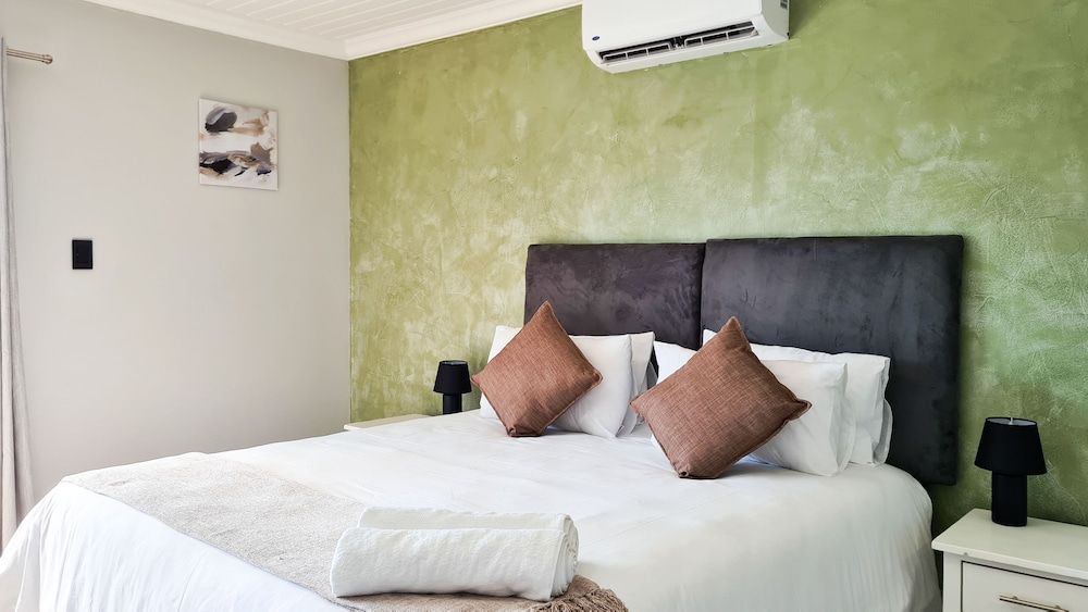 Vincent Valley Lodge Executive Double Room 4