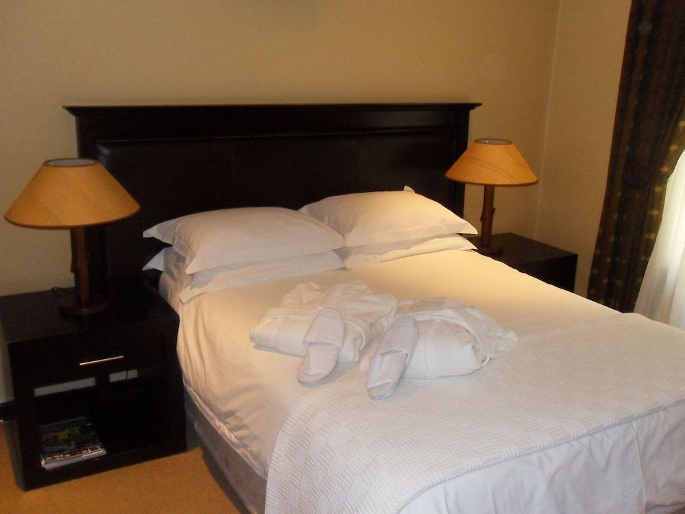 The Orchards Executive Accomodation Luxury Chalet, Garden View 10