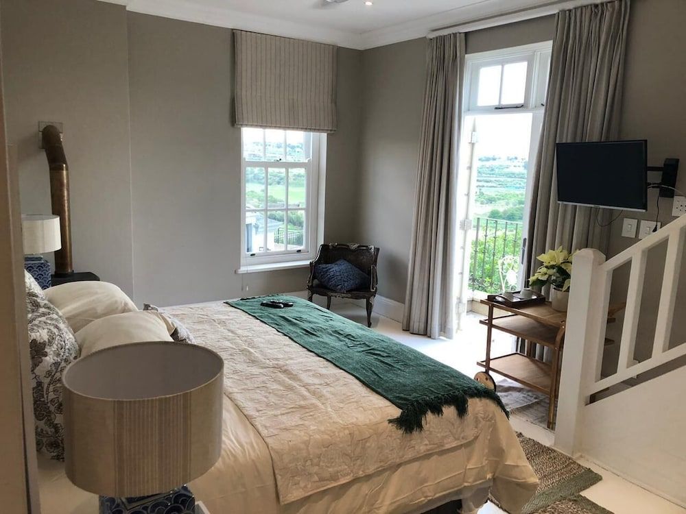 Deluxe Studio Suite, Balcony, Golf View