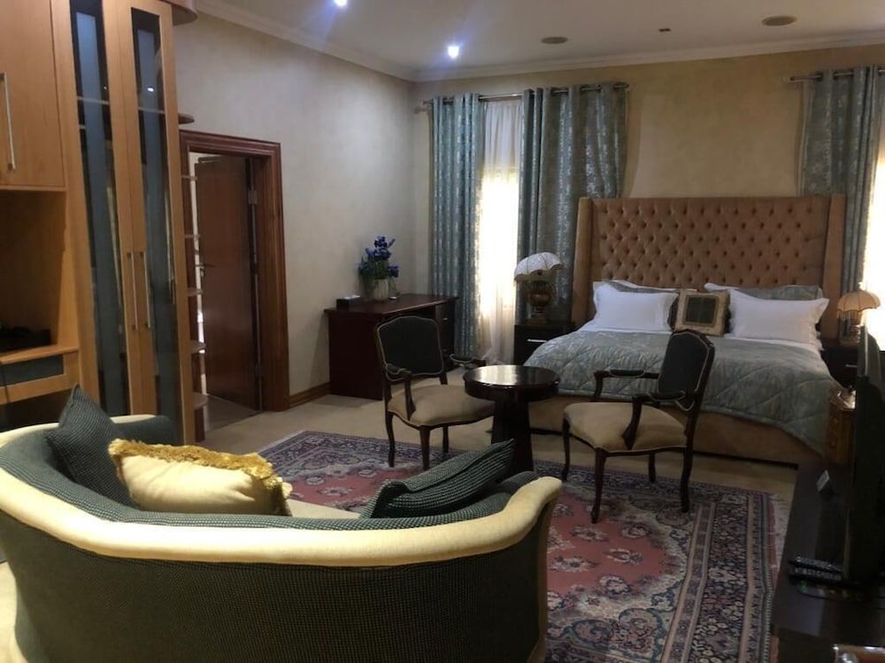 Suite (Nandi)