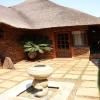 Khaya Africa Guesthouse and Spa