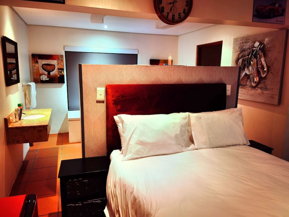 Lipizzaner Lodge Deluxe Double Room 2