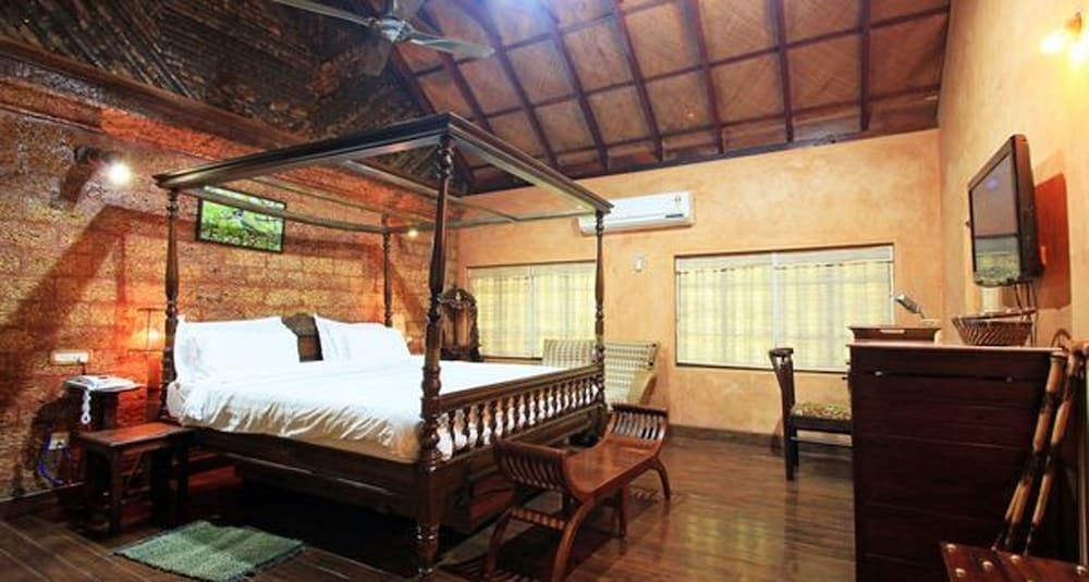 Wild Woods Spa & Resort