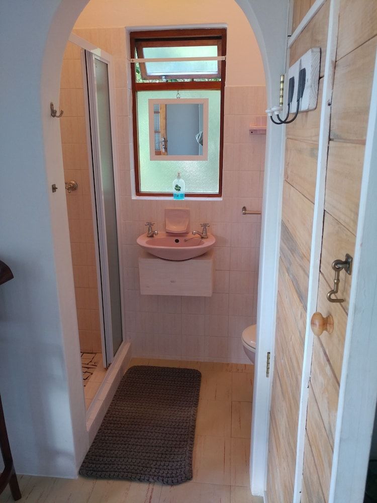 After8 B&B Comfort Triple Room (Mako) 6