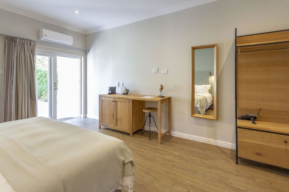 Monte Vista Boutique Hotel Luxury Room, 1 King Bed, Accessible 7