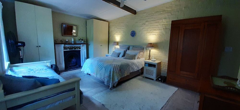 Abigails Garden Cottage Family Cottage, 1 Bedroom 2