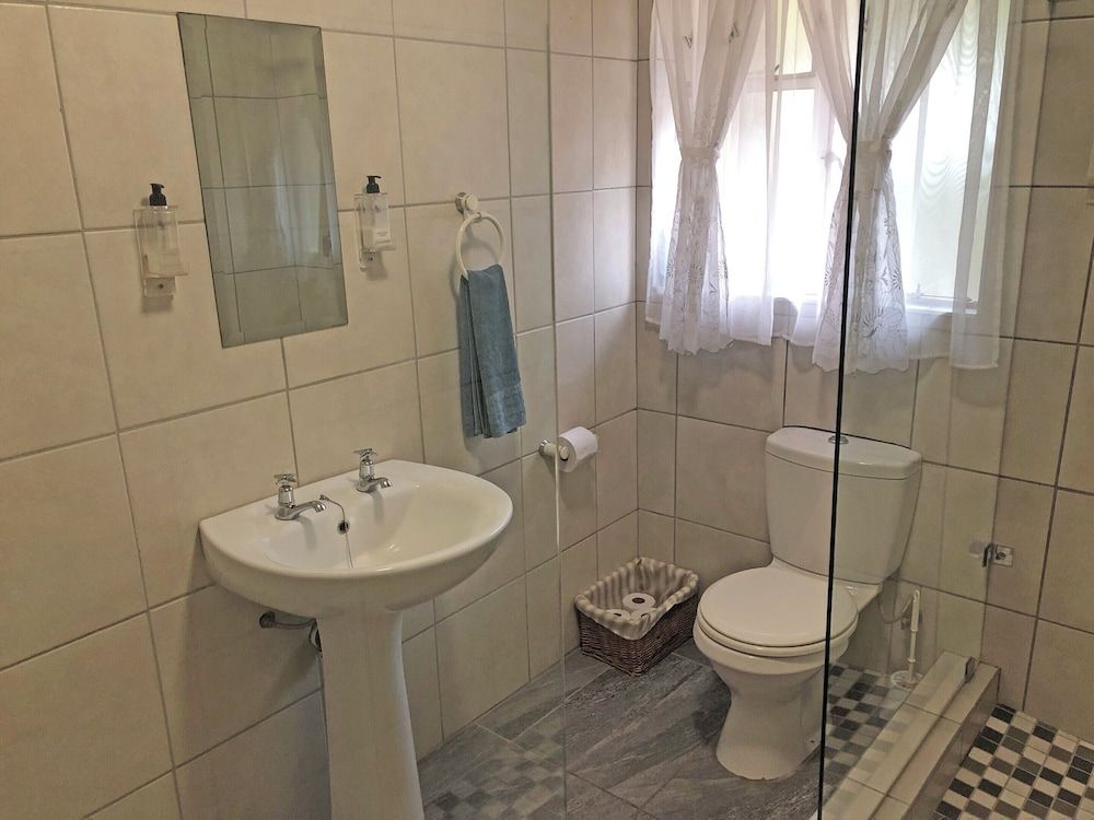 Hills and Dales Accommodation Apartment, 2 Bedrooms (Hadeda) 14