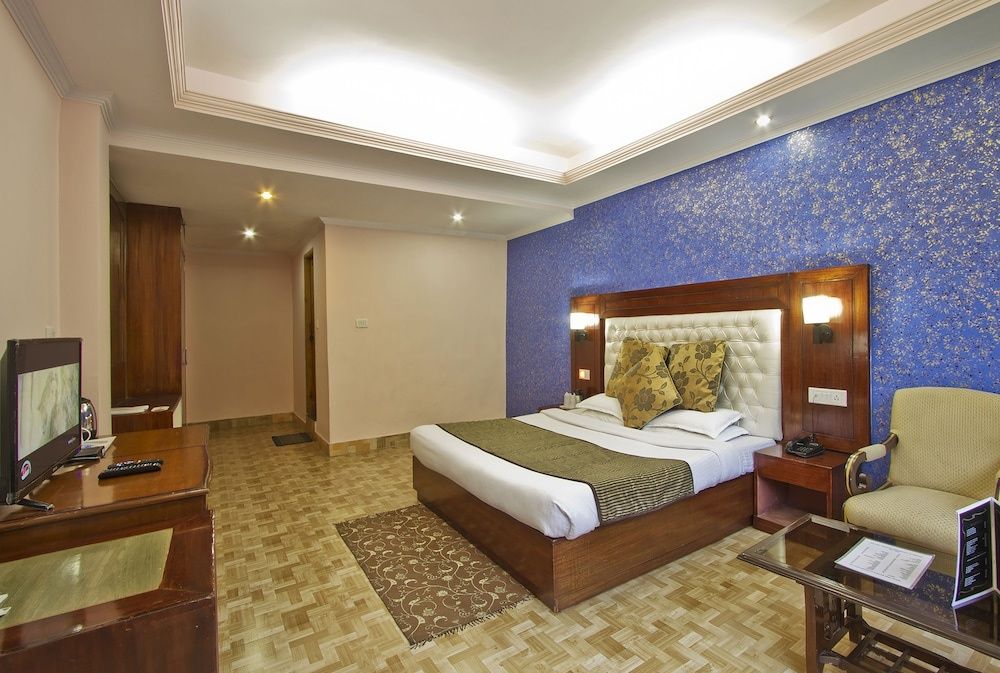 Royal Suite, 1 King Bed, Non Smoking, River View